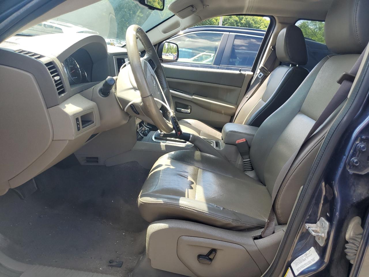 2009 Jeep Grand Cherokee Laredo VIN: 1J8HR48P19C532203 Lot: 63961444