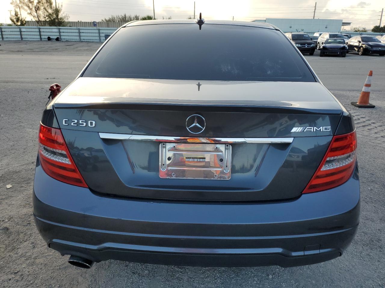 2013 Mercedes-Benz C 250 VIN: WDDGF4HB1DR242524 Lot: 61637764