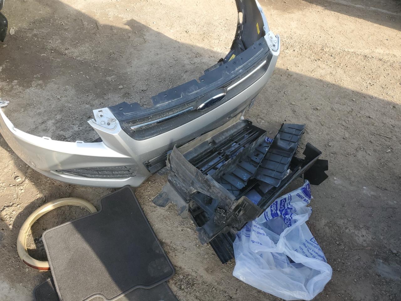 2015 Ford Escape Se VIN: 1FMCU0G79FUC08900 Lot: 62608164