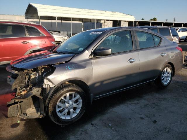  NISSAN VERSA 2017 Szary