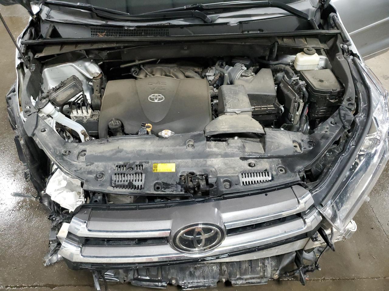 2018 Toyota Highlander Limited VIN: 5TDDZRFH3JS907834 Lot: 62742404