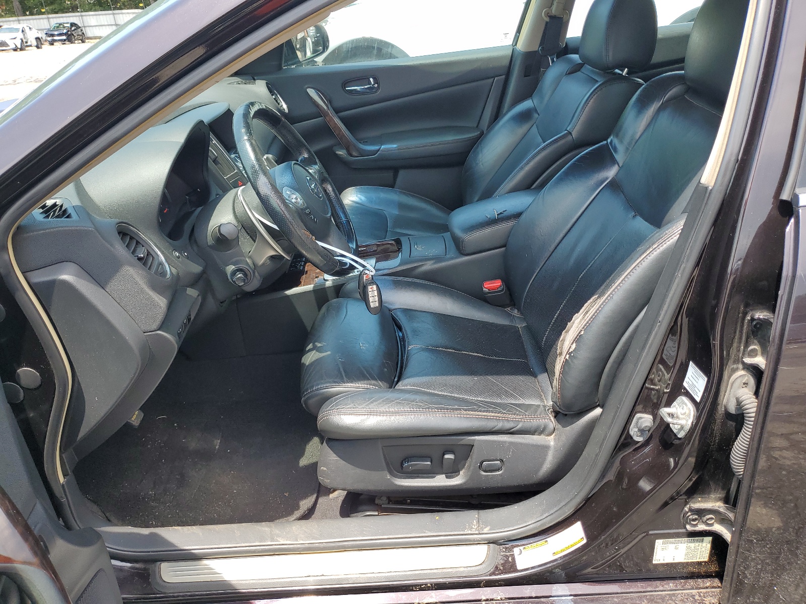 1N4AA5AP0BC833590 2011 Nissan Maxima S