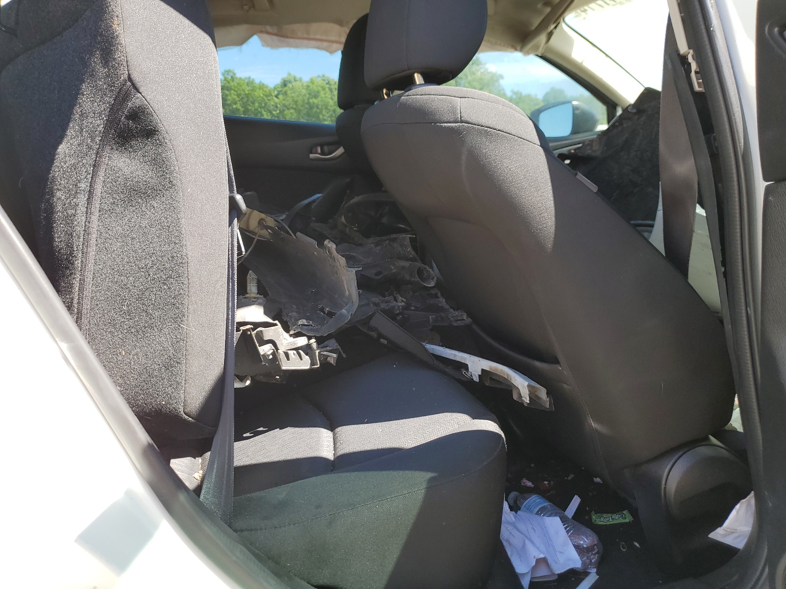 JM1BM1T79E1150184 2014 Mazda 3 Sv