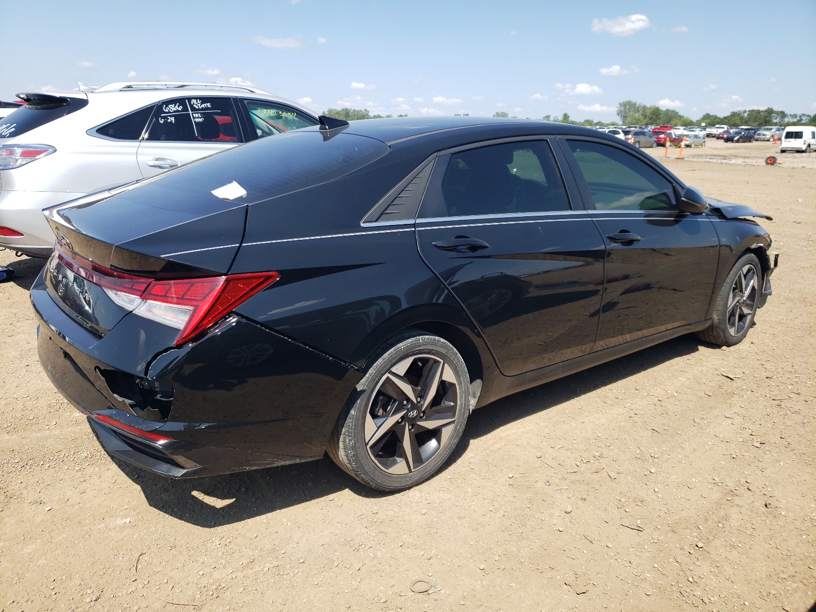 2021 Hyundai Elantra Sel vin: KMHLN4AG1MU090593