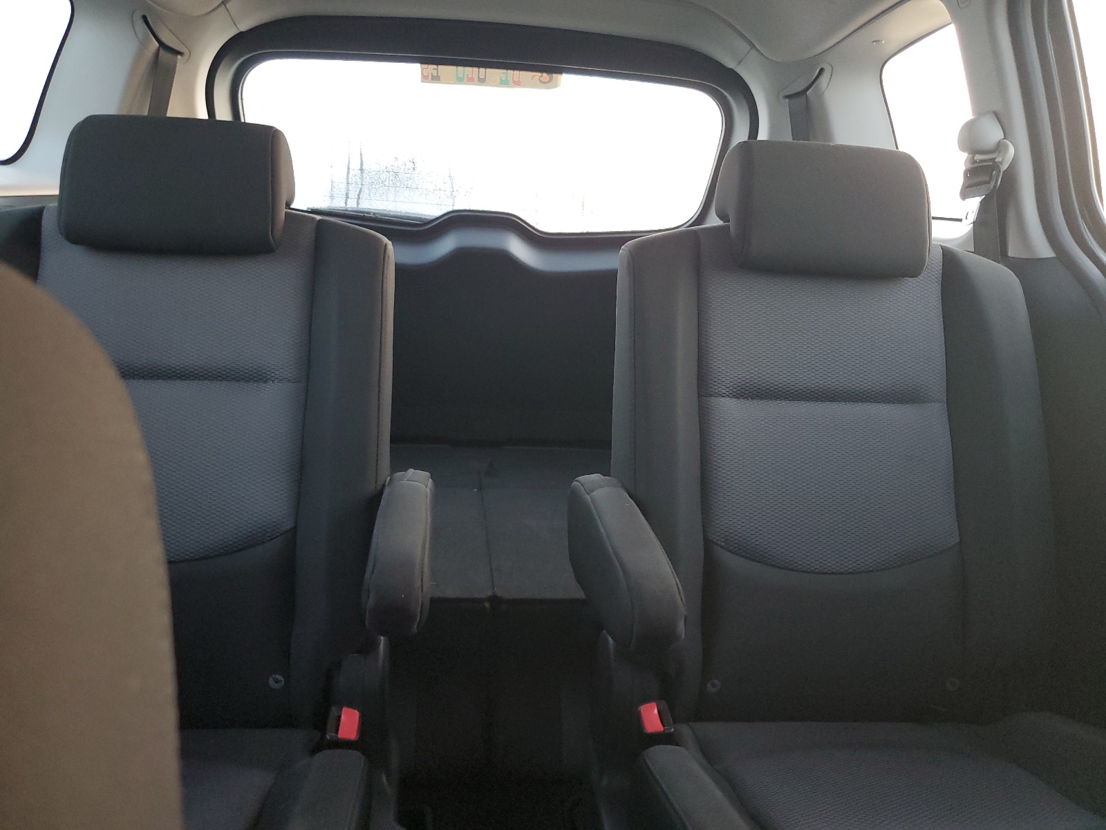 JM1CR293560127007 2006 Mazda 5