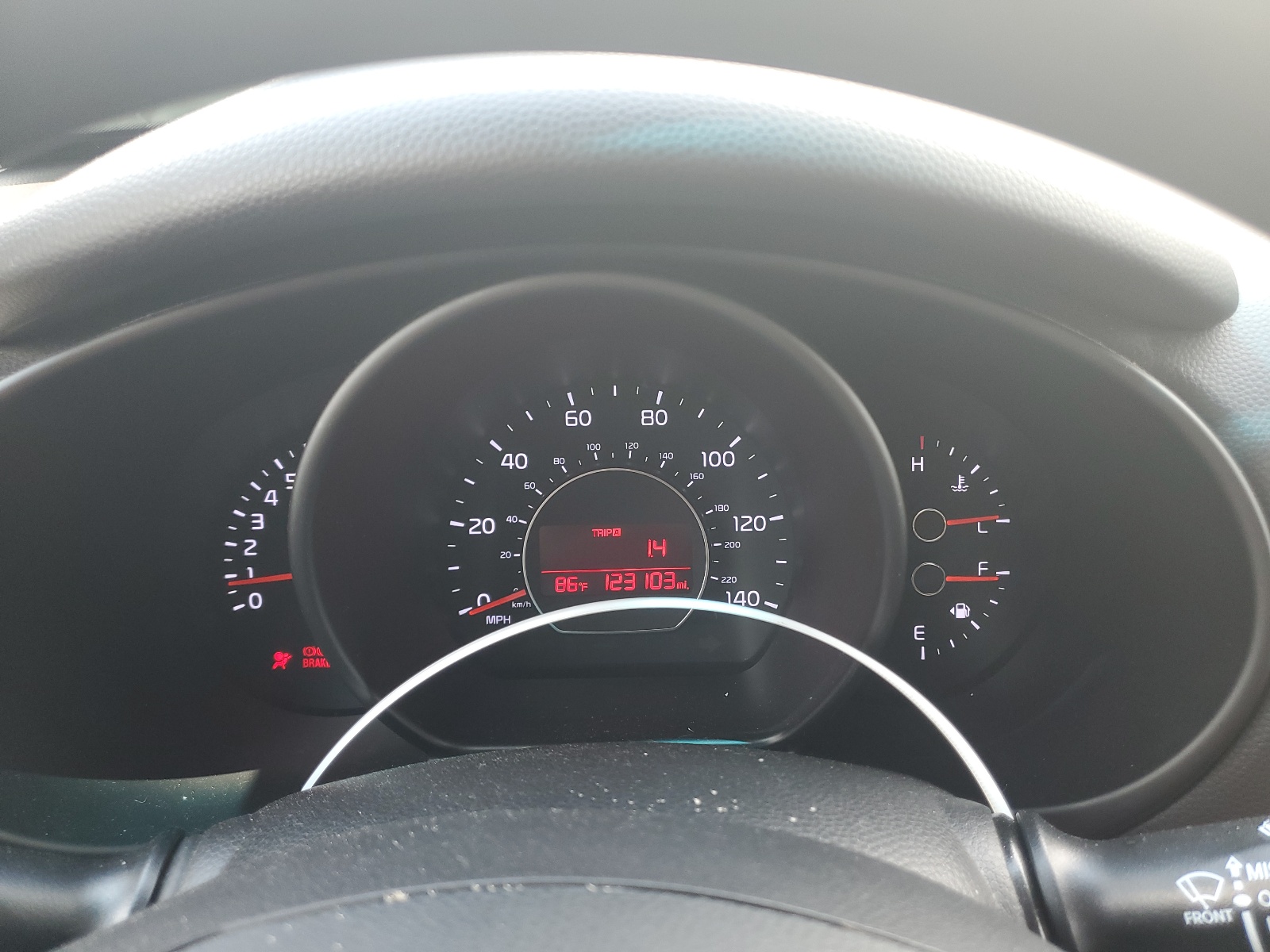 KNDJN2A29J7897815 2018 Kia Soul