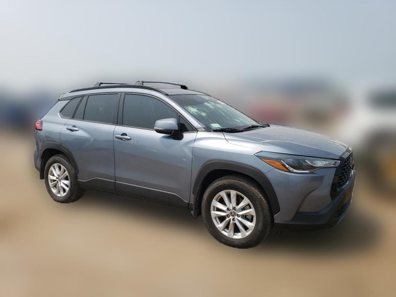 2022 Toyota Corolla Cross Le VIN: 7MUBAABG2NV033050 Lot: 64660934