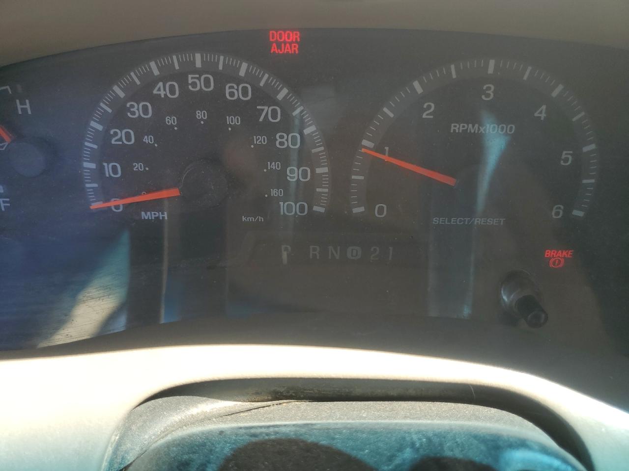 2000 Ford F150 VIN: 1FTRX17L5YNB83676 Lot: 61545584