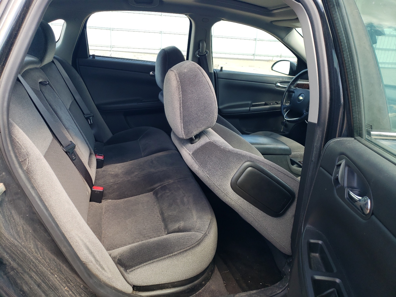 2G1WB5E3XE1165398 2014 Chevrolet Impala Limited Lt