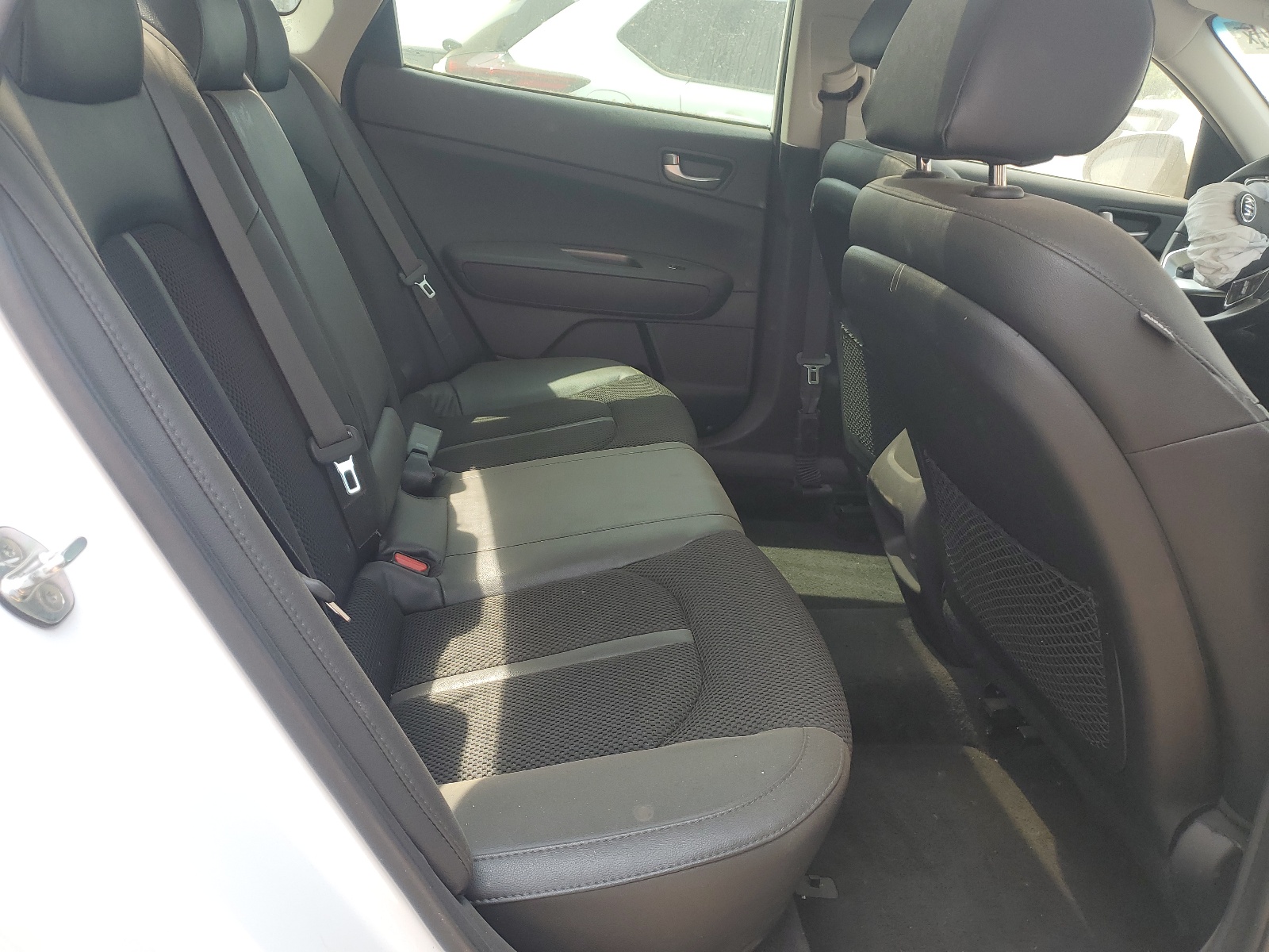 5XXGT4L30KG364603 2019 Kia Optima Lx