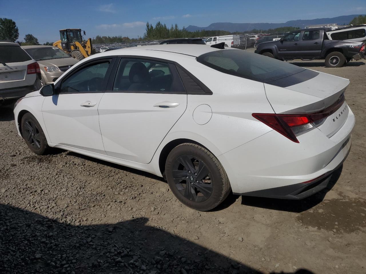 5NPLS4AG6MH036701 2021 HYUNDAI ELANTRA - Image 2