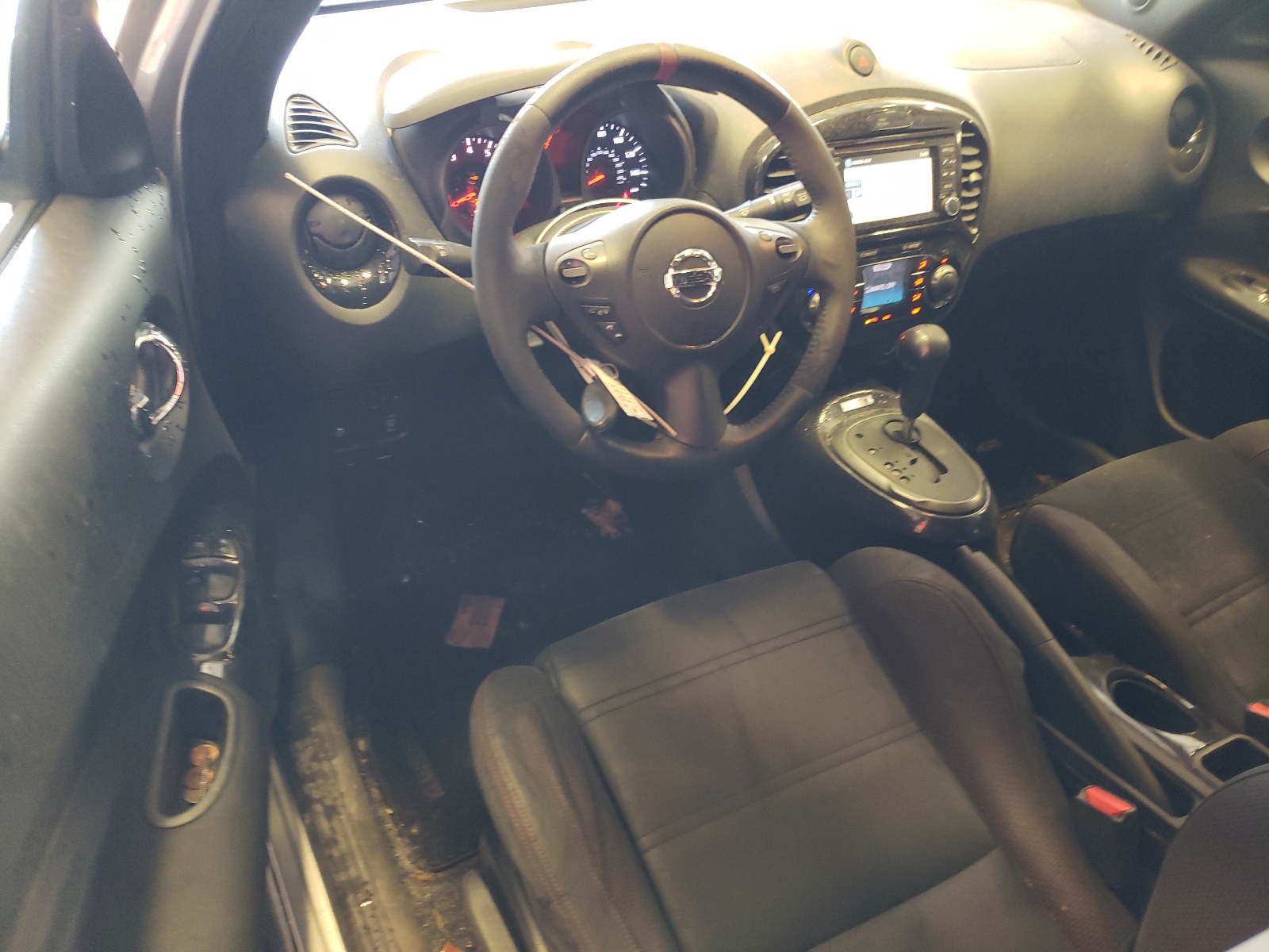 2014 Nissan Juke S vin: JN8AF5MV1ET365450