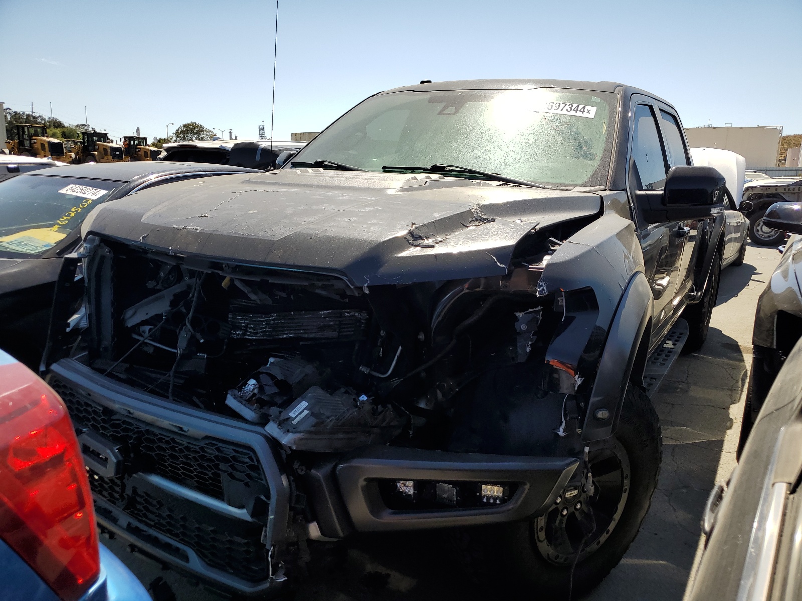 1FTFW1RG5JFB29333 2018 Ford F150 Raptor 1FTFW1RG5JFB29333 2018 Ford F150 Raptor