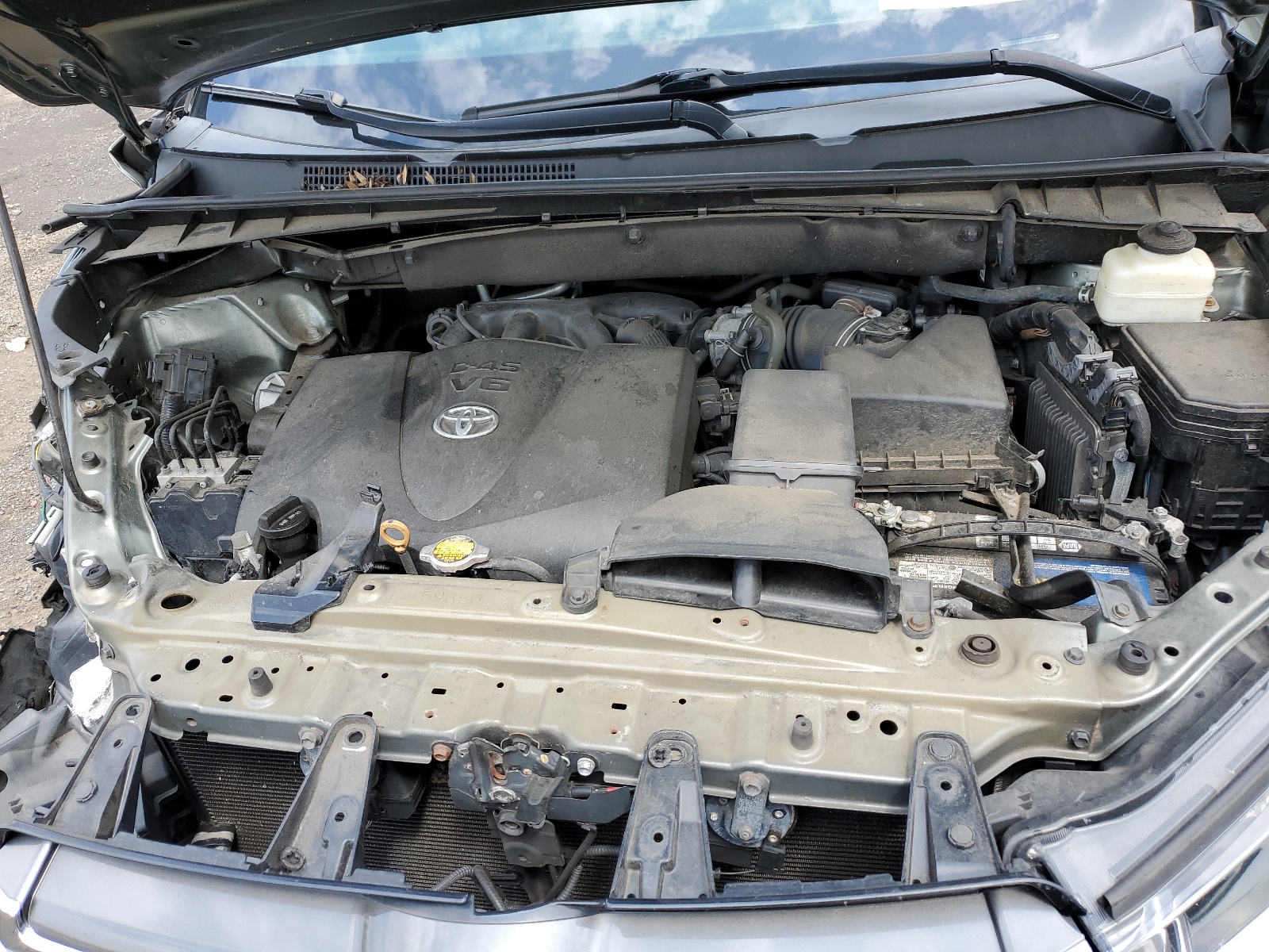 5TDDZRFH8HS370968 2017 Toyota Highlander Limited