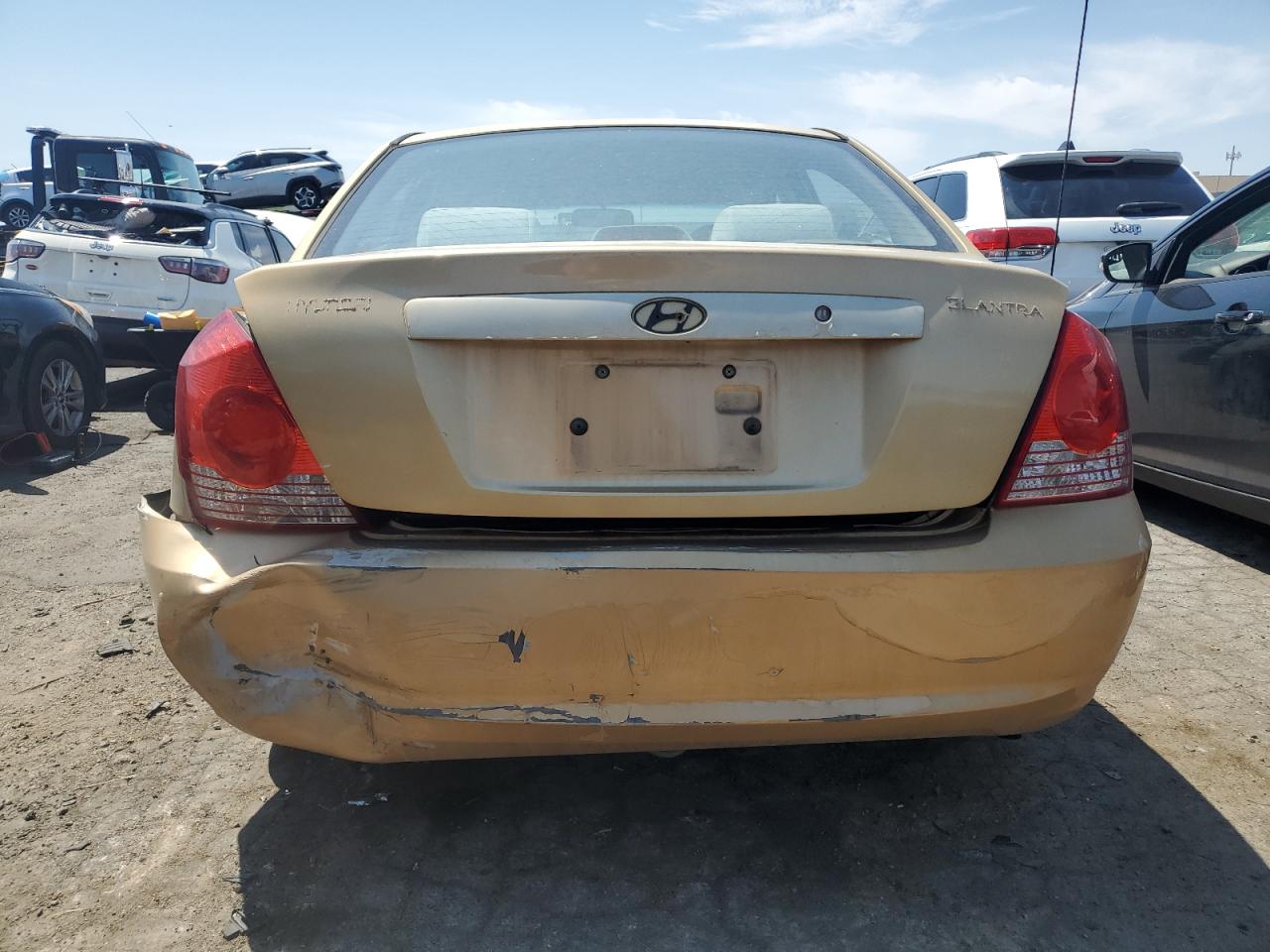 2004 Hyundai Elantra Gls VIN: KMHDN46DX4U746650 Lot: 64524444