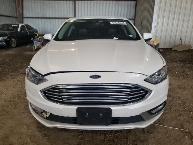  FORD FUSION 2018 Белы