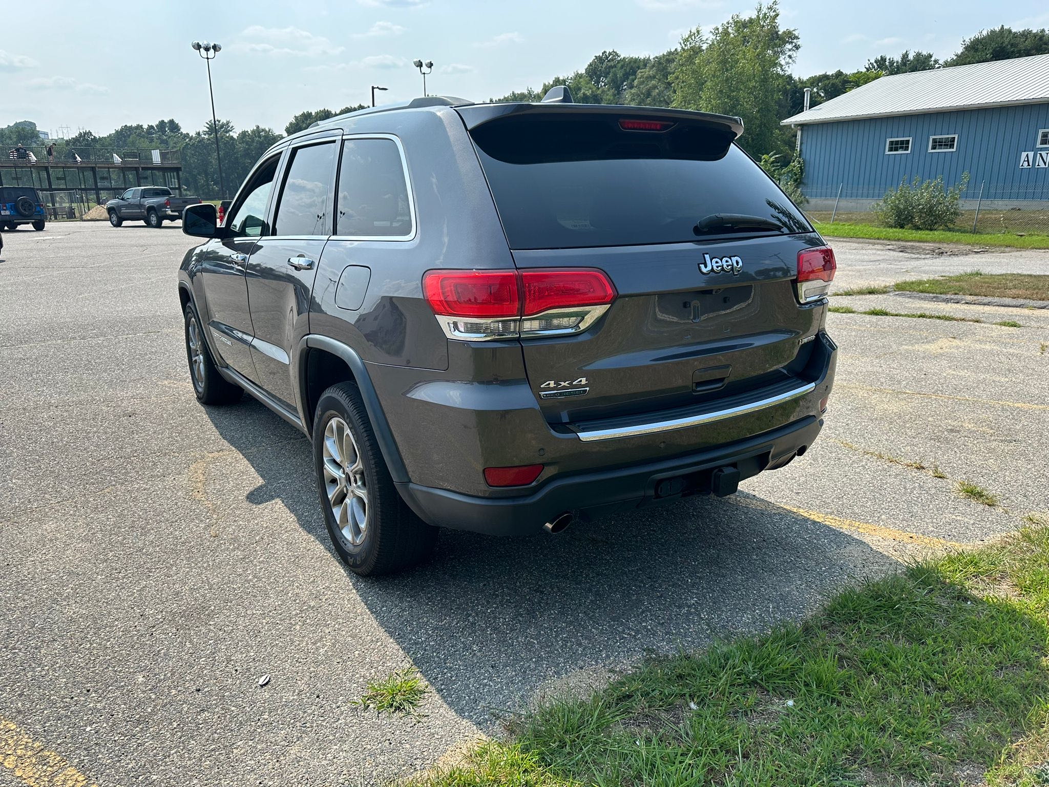 2014 Jeep Grand Cherokee Limited vin: 1C4RJFBM2EC331174