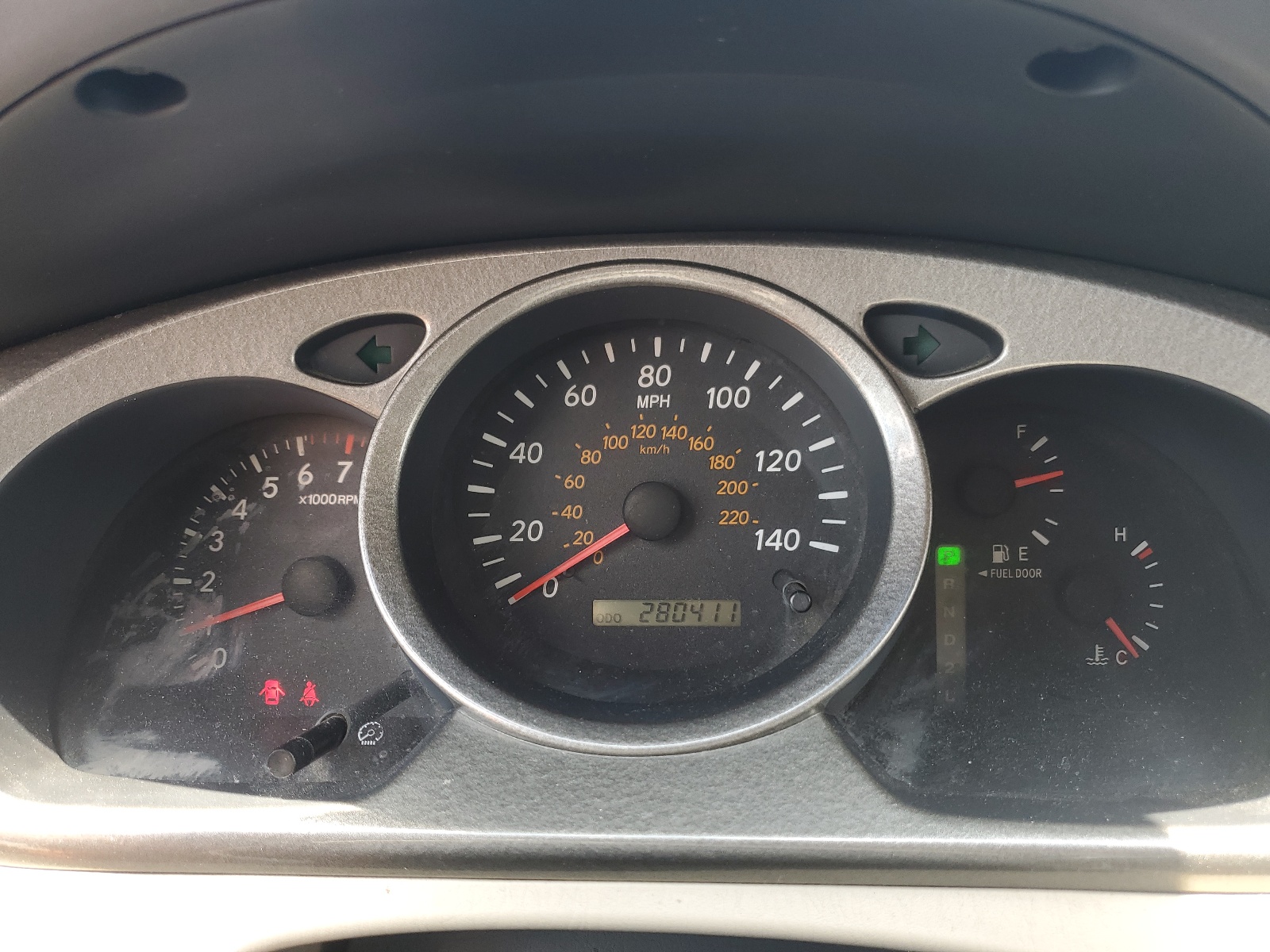 JTEGD21A810018605 2001 Toyota Highlander