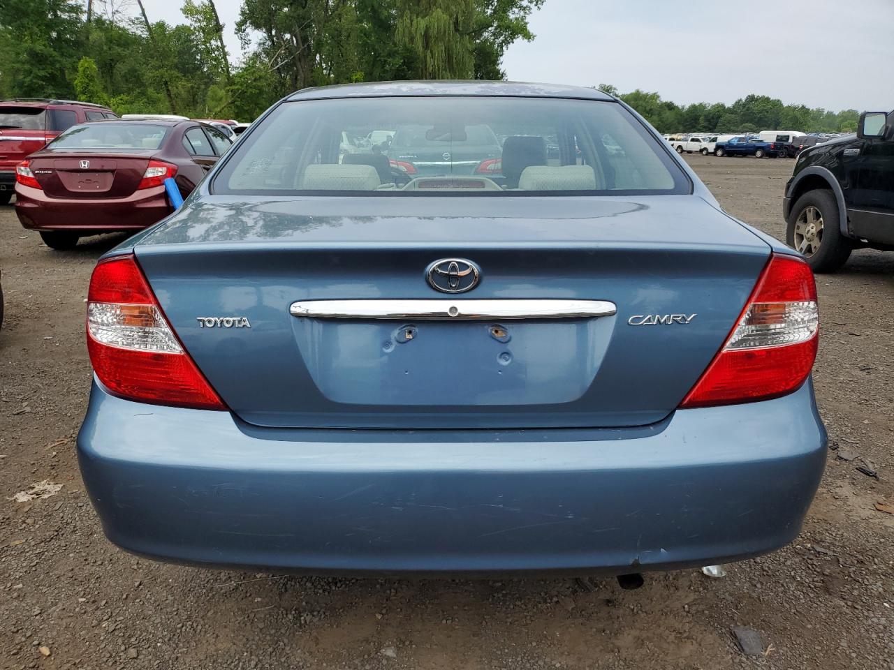 2004 Toyota Camry Le VIN: 4T1BE32K24U826787 Lot: 61609044