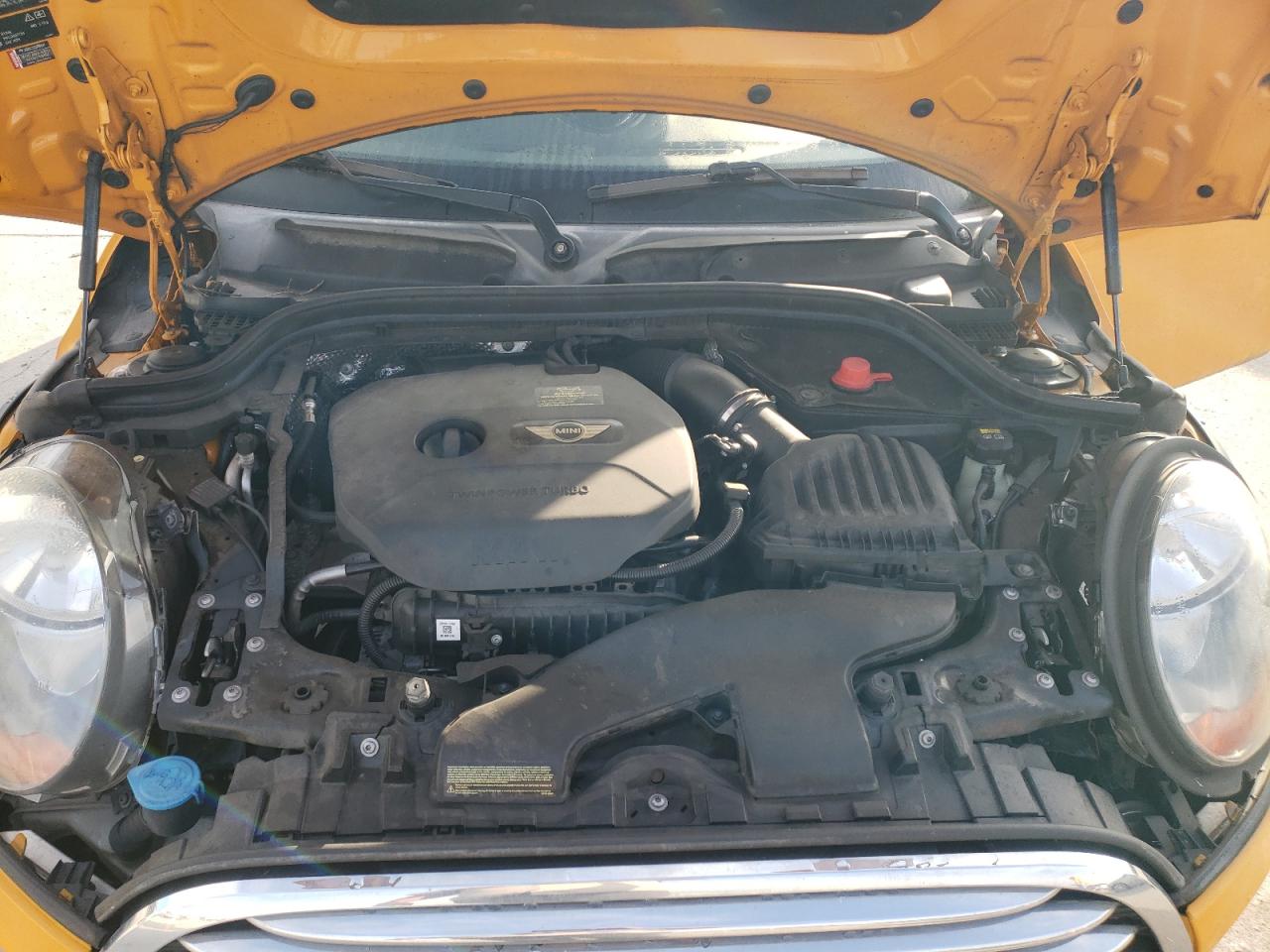 2015 Mini Cooper VIN: WMWXS5C57FT831691 Lot: 63121584