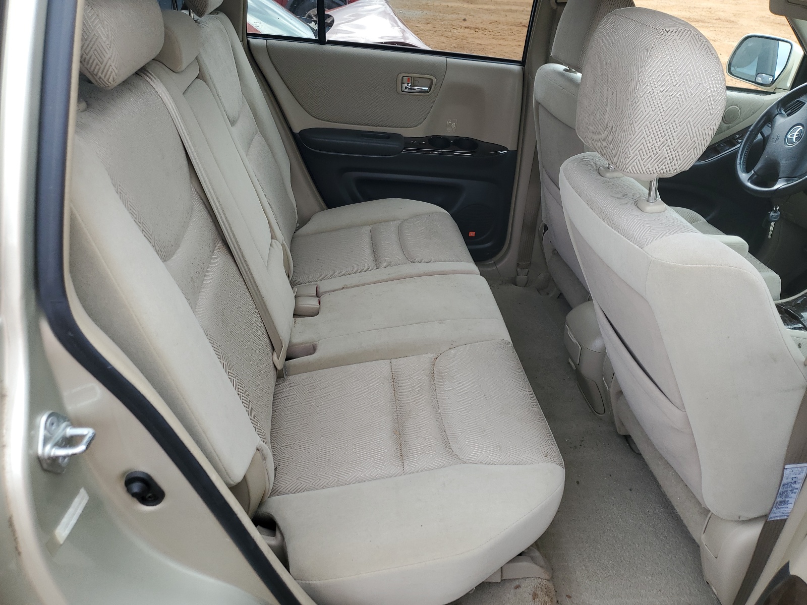 JTEGF21A030098365 2003 Toyota Highlander Limited