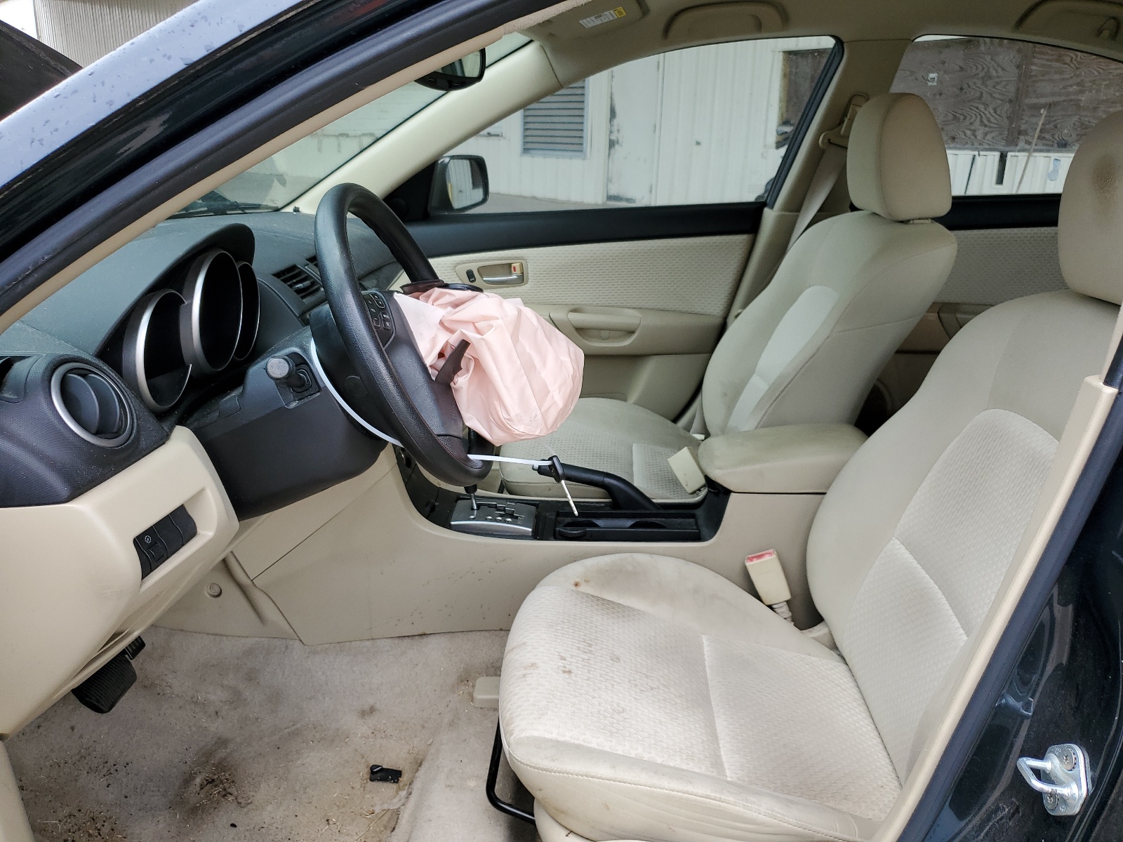 JM1BK12F951312541 2005 Mazda 3 I