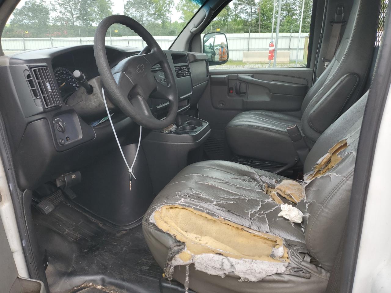 2007 Chevrolet Express G1500 VIN: 1GCFG15Z671202445 Lot: 65424444