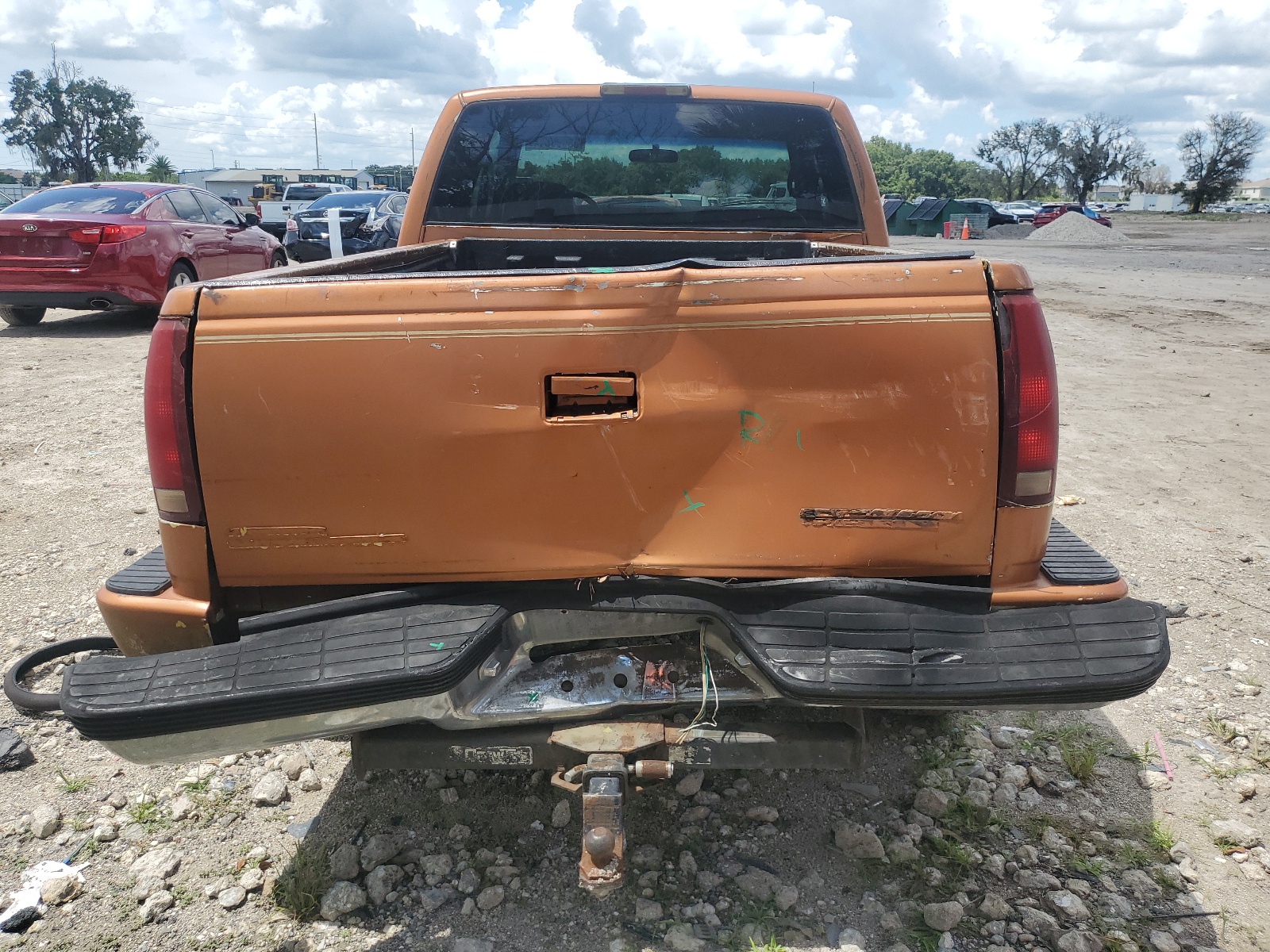 2GTEC19M5V1527147 1997 GMC Sierra C1500