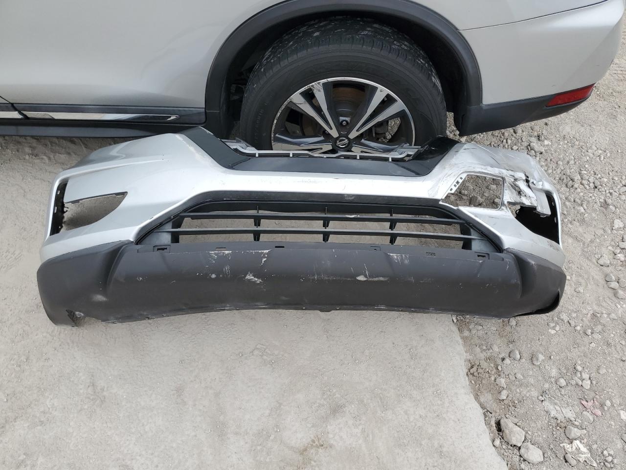 2018 Nissan Rogue S VIN: 5N1AT2MT3JC799585 Lot: 61314094