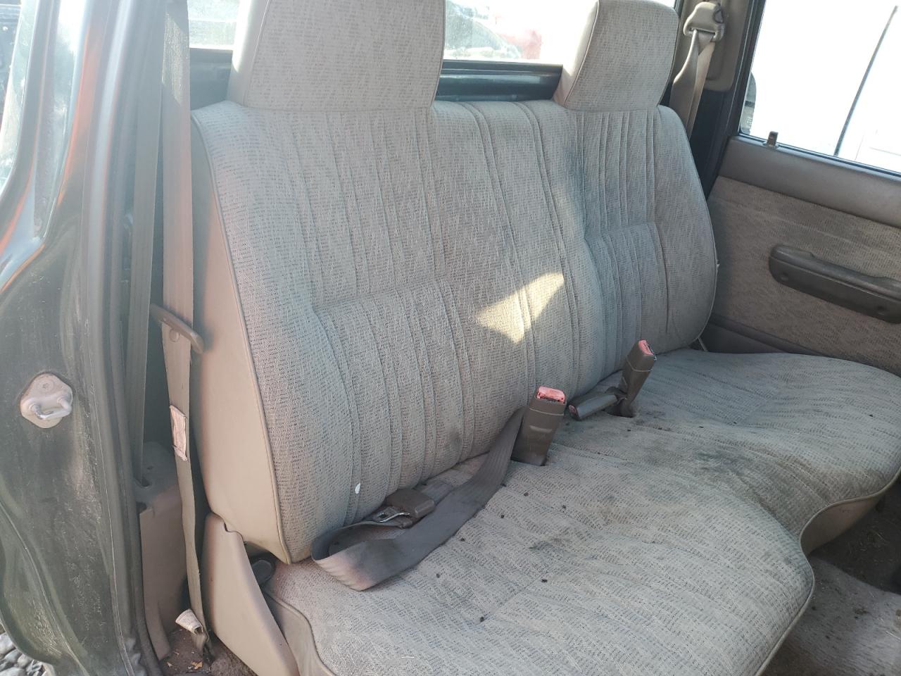 1999 Toyota Tacoma VIN: 4TANL42N1XZ526801 Lot: 62696914