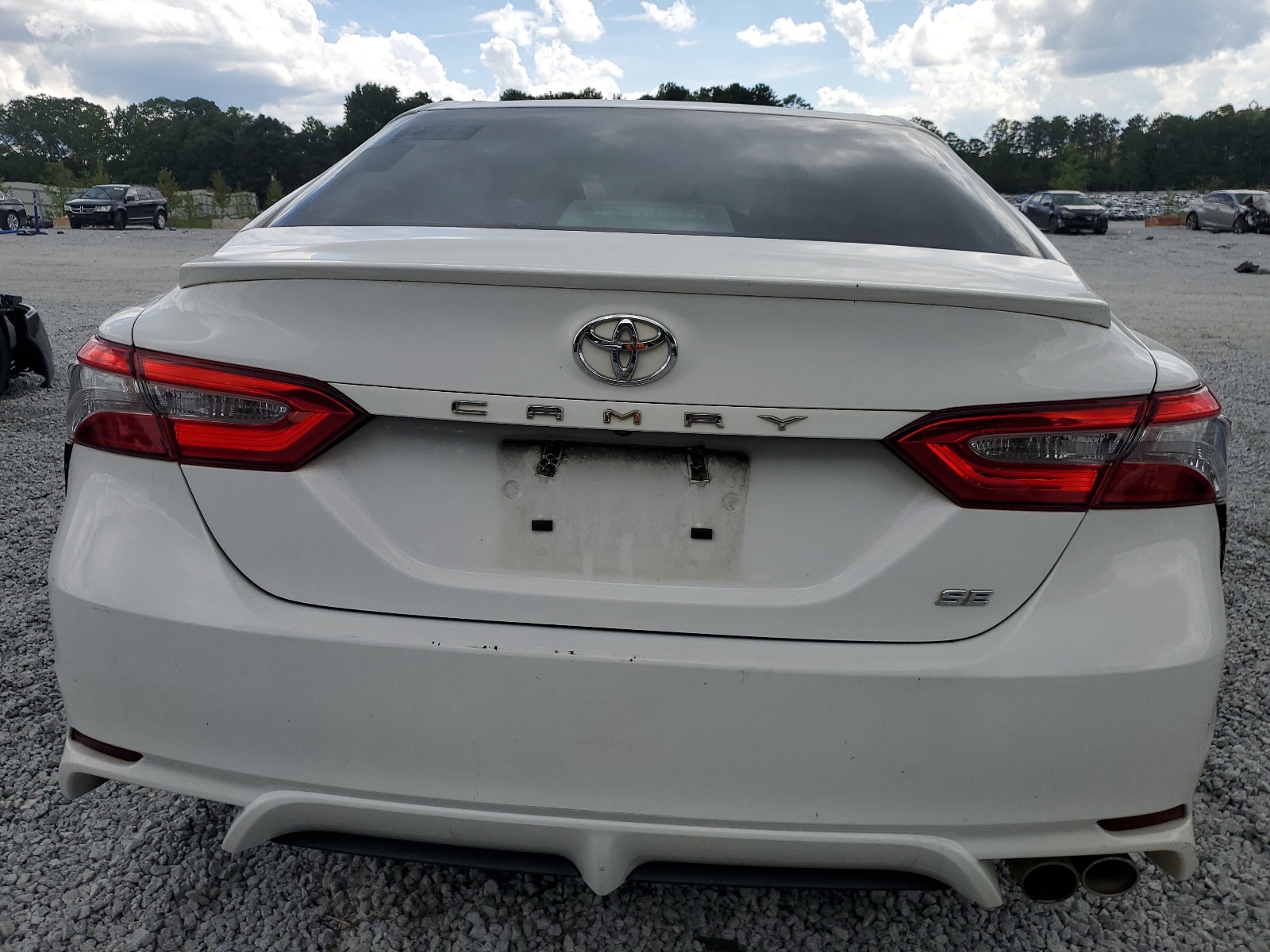 2018 Toyota Camry L vin: 4T1B11HK8JU519238