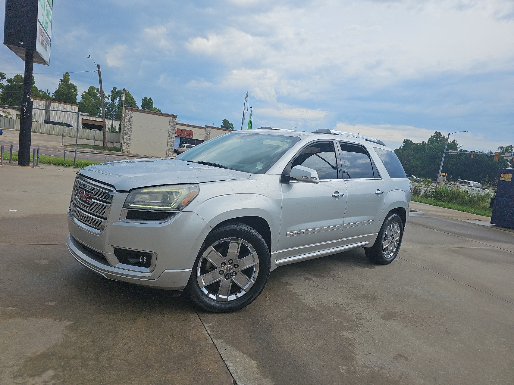 2013 GMC Acadia Denali vin: 1GKKRTKD3DJ196553