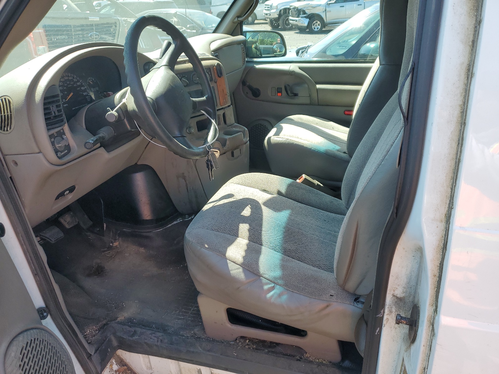 1GCDM19X05B115639 2005 Chevrolet Astro