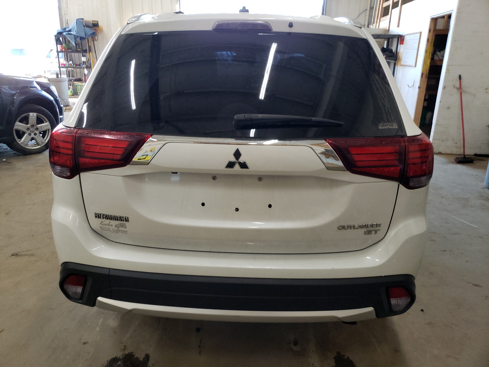 JA4JZ4AX5GZ022556 2016 Mitsubishi Outlander Gt