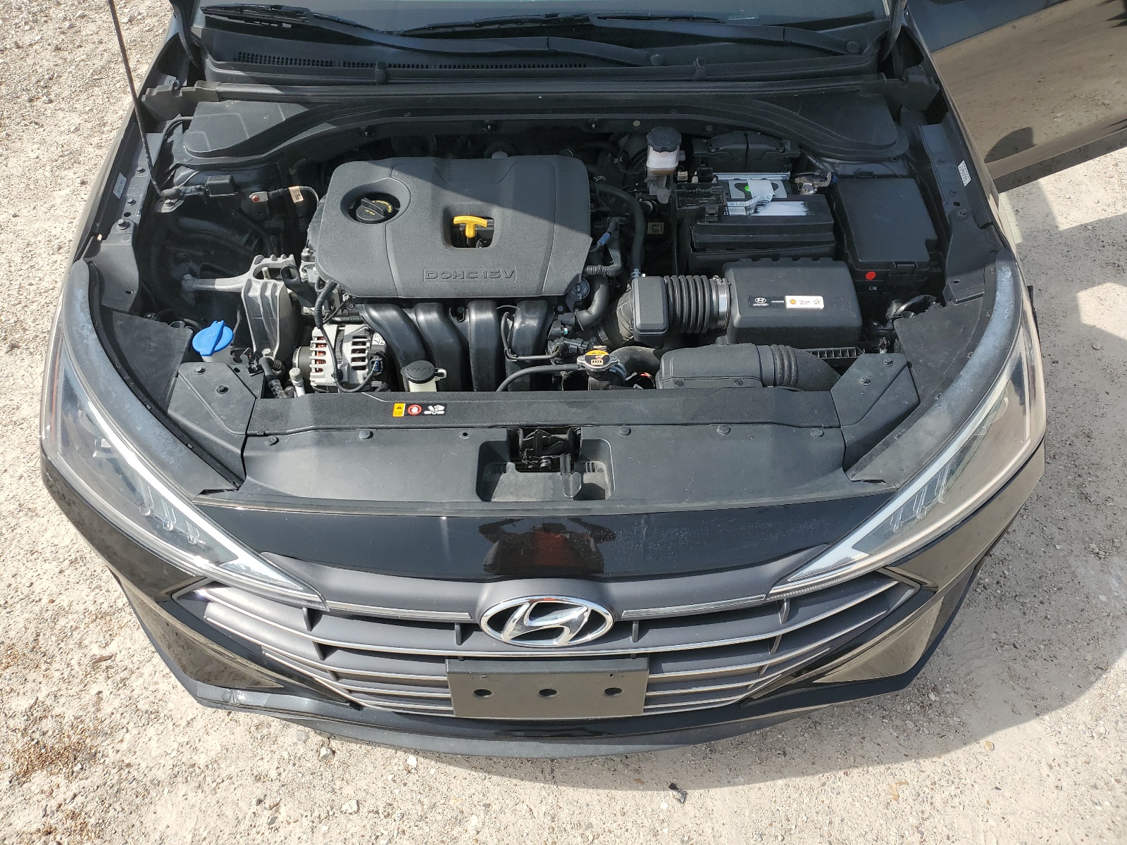 2019 Hyundai Elantra Sel vin: KMHD84LF5KU854751