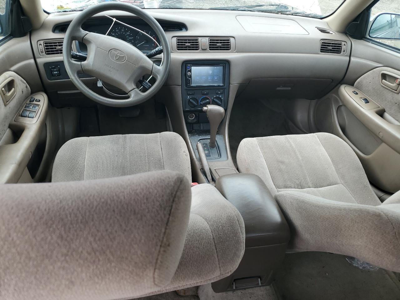 2000 Toyota Camry Ce VIN: JT2BG22K9Y0509250 Lot: 64671344