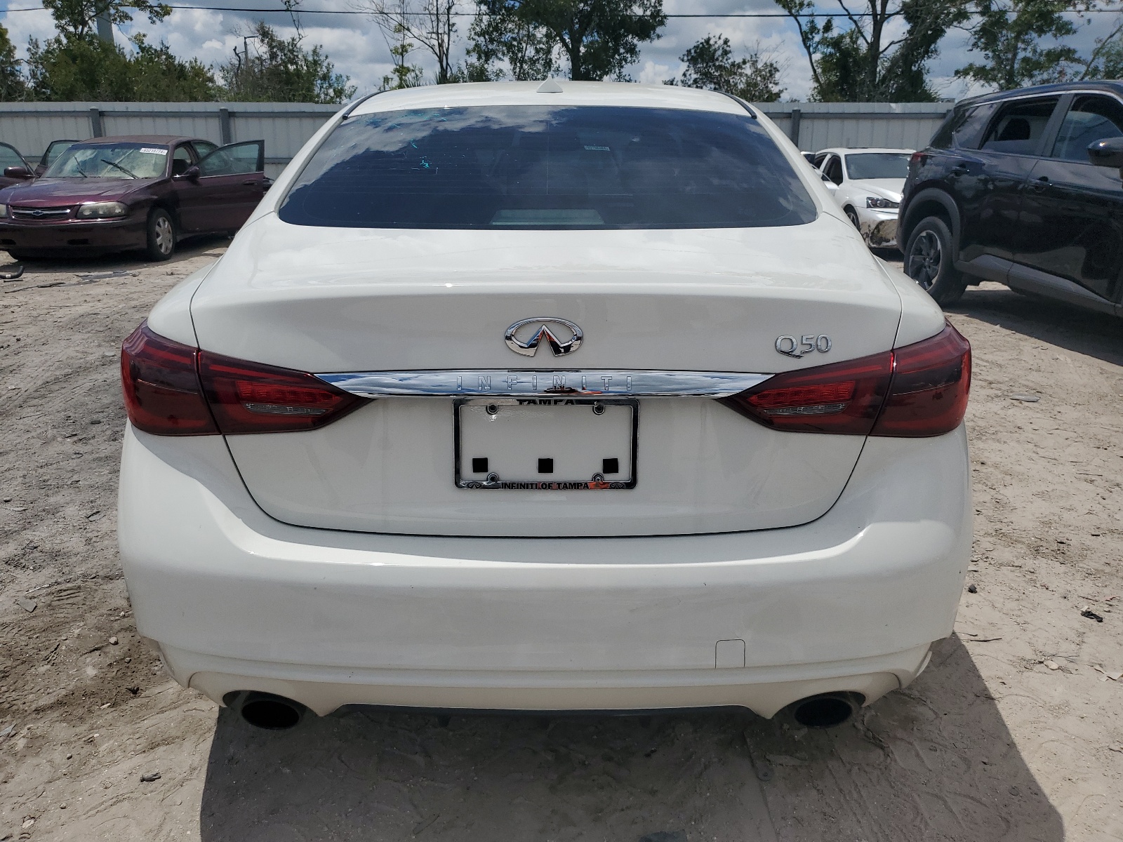 JN1EV7AP2KM510327 2019 Infiniti Q50 Luxe