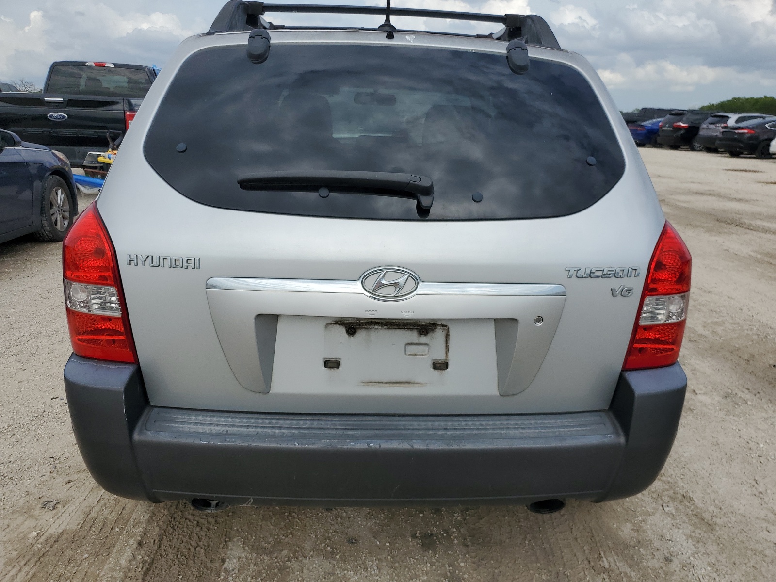 KM8JN12D58U894704 2008 Hyundai Tucson Se