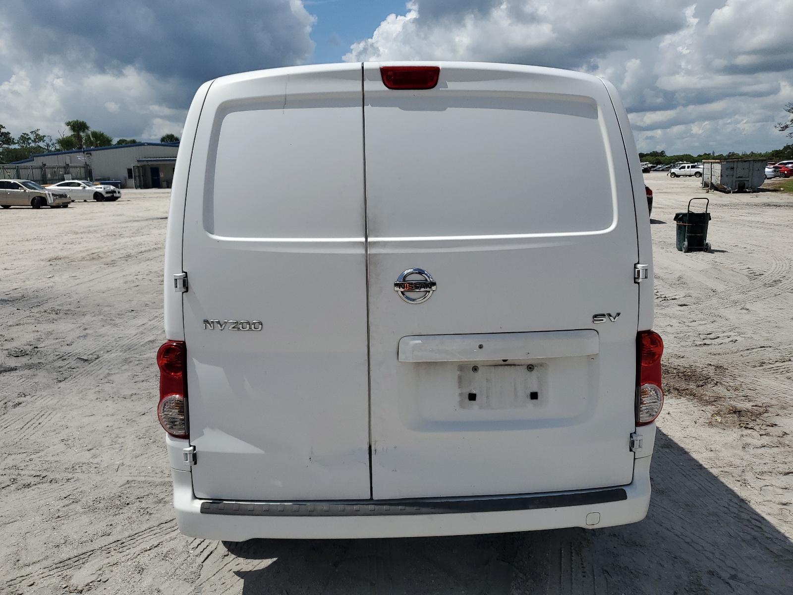 3N6CM0KNXHK693350 2017 Nissan Nv200 2.5S