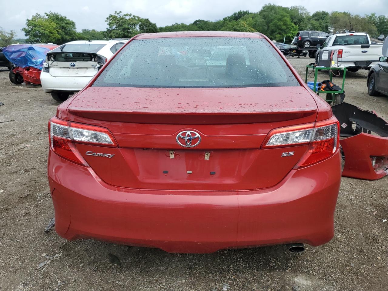 2014 Toyota Camry - Image 6
