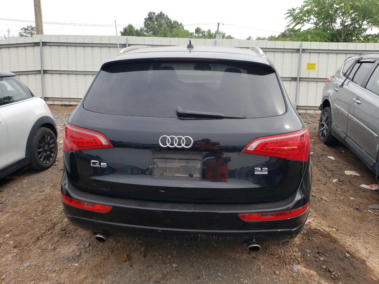 2010 Audi Q5 Premium Plus VIN: WA1LKAFP6AA073851 Lot: 64299234