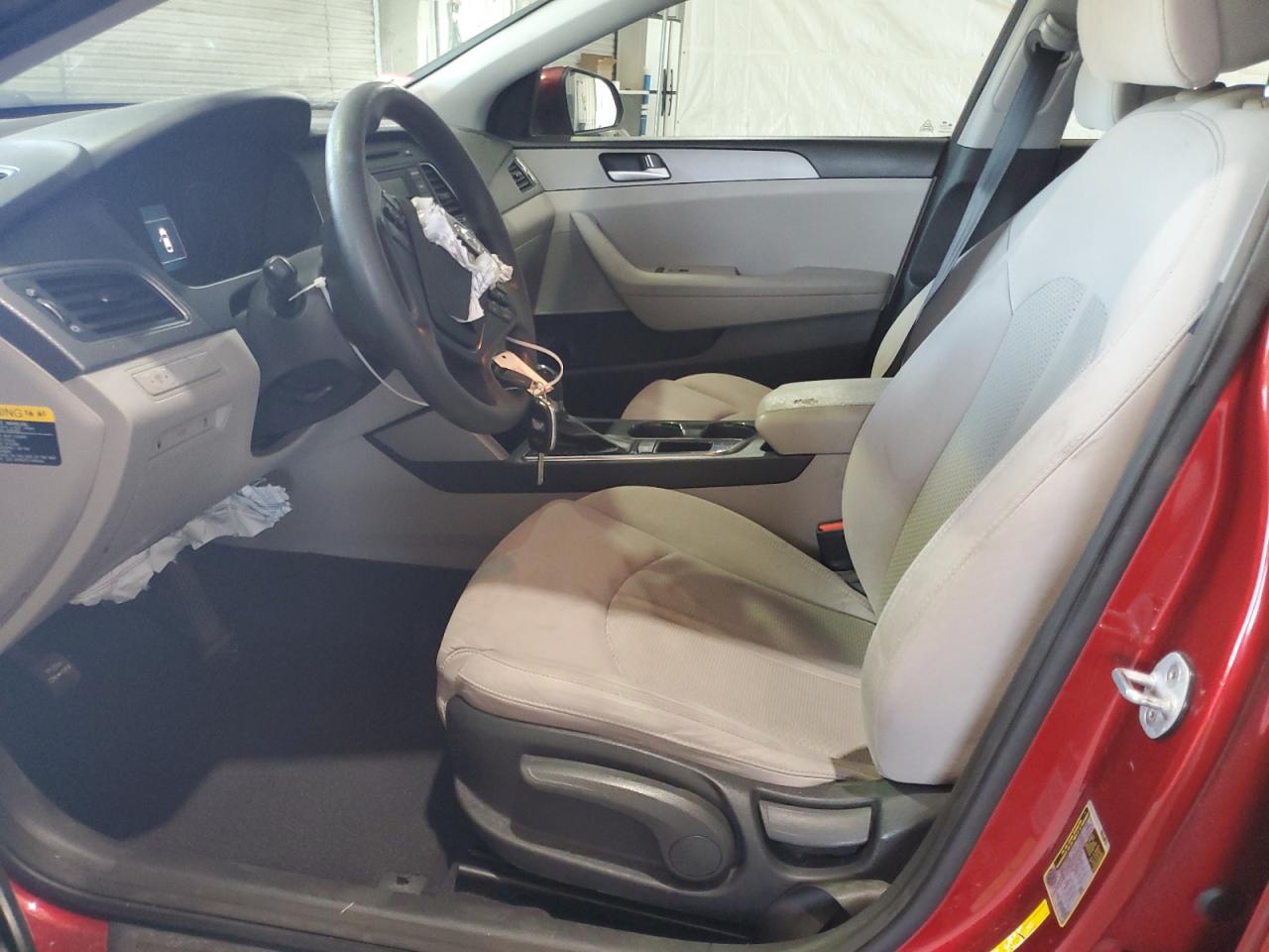 2015 Hyundai Sonata Se VIN: 5NPE24AF1FH168154 Lot: 61986834