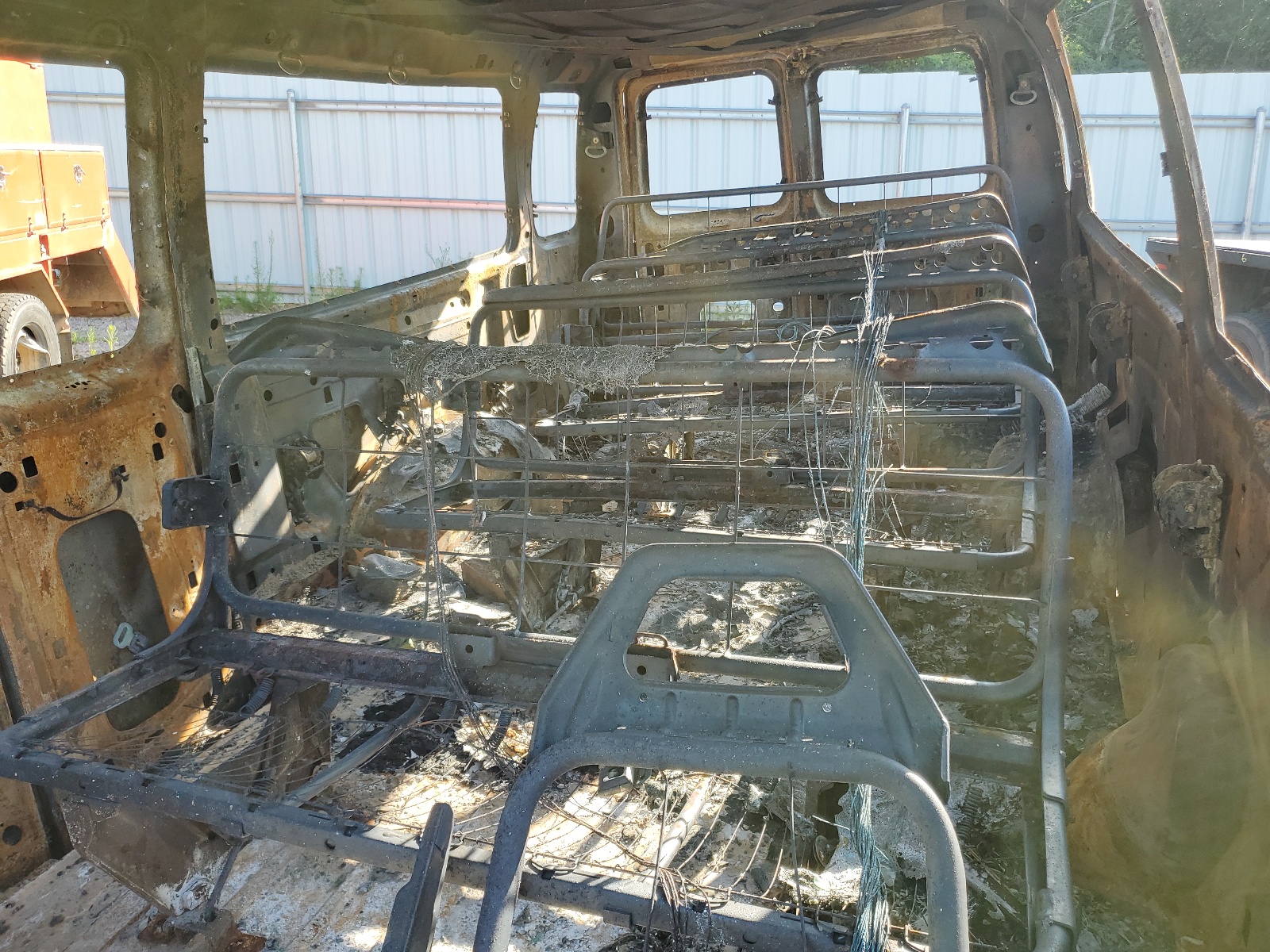 1FBSS31L53HA97963 2003 Ford Econoline E350 Super Duty Wagon