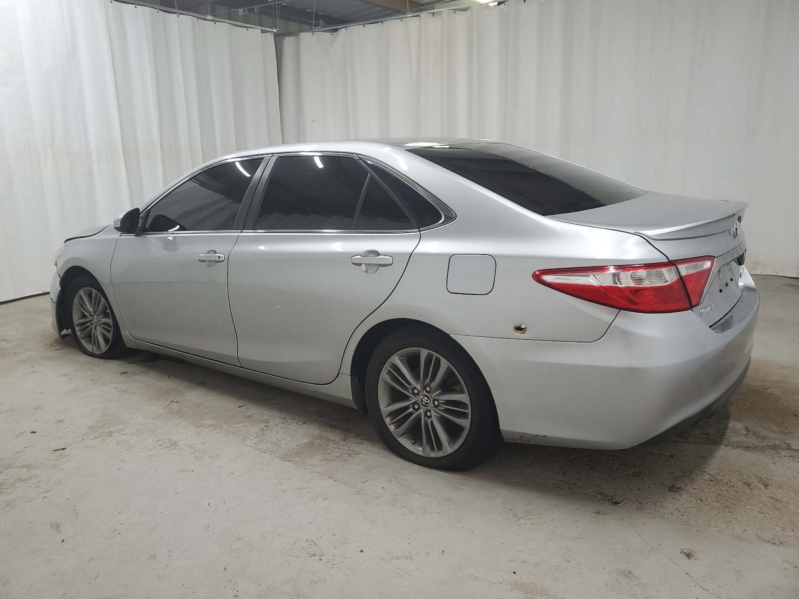 4T1BF1FK4FU944869 2015 Toyota Camry Le