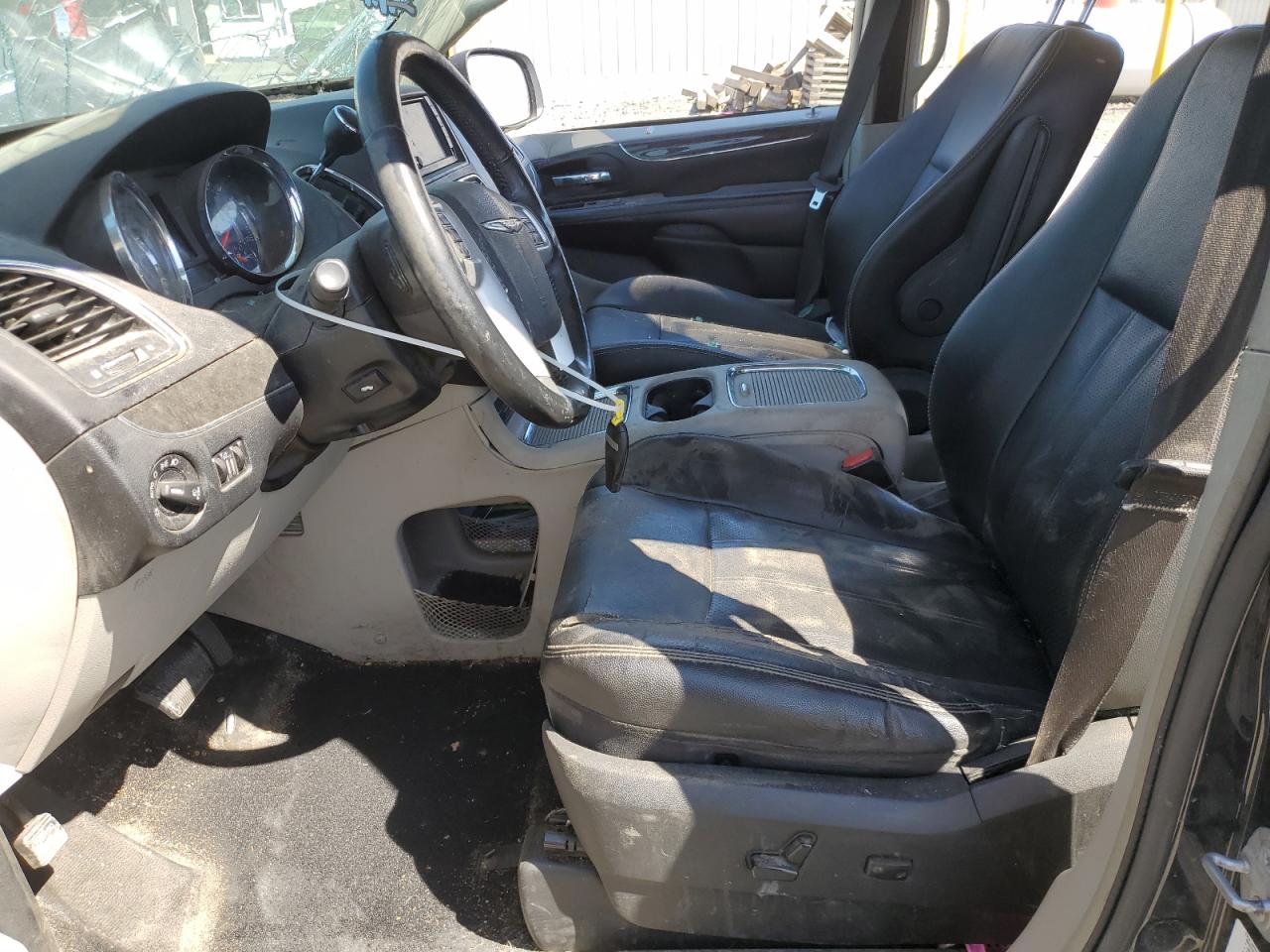 2014 Chrysler Town & Country Touring L VIN: 2C4RC1CG8ER312447 Lot: 63116024