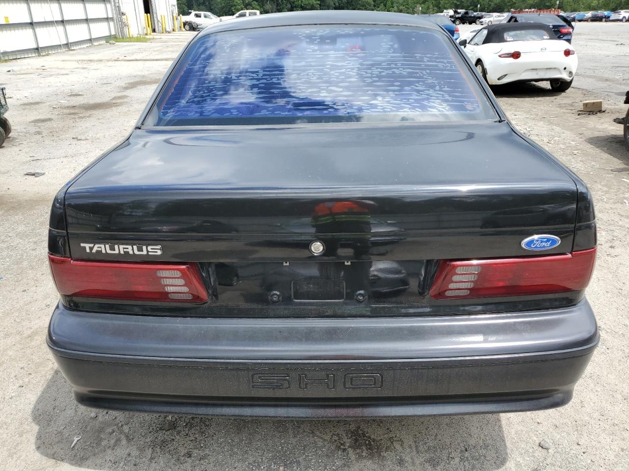 1989 Ford Taurus Sho VIN: 1FABP54Y5KA202935 Lot: 59355304