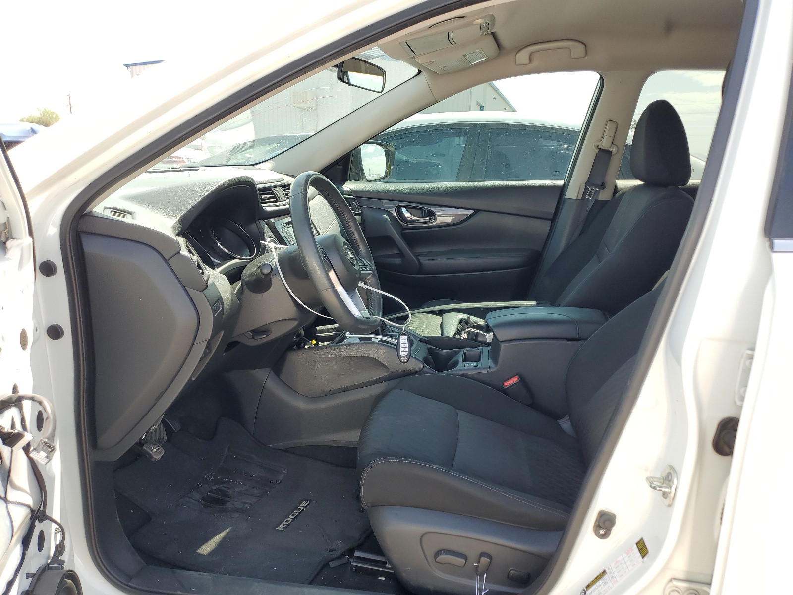 KNMAT2MVXHP617566 2017 Nissan Rogue S