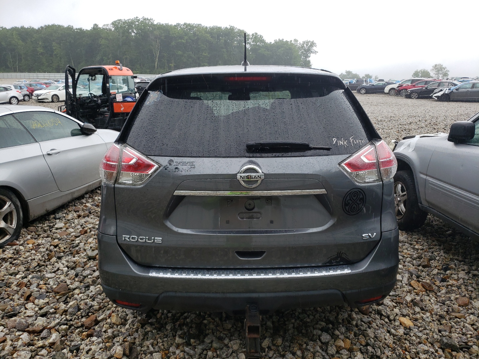 5N1AT2ML8FC818493 2015 Nissan Rogue S