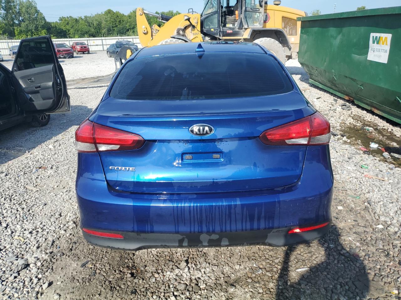 3KPFL4A73JE212968 2018 Kia Forte Lx