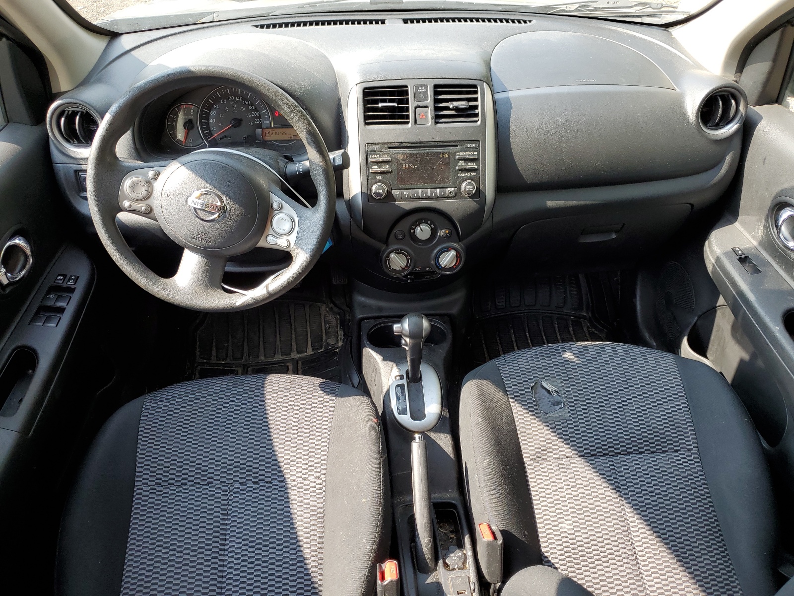 3N1CK3CP3FL207501 2015 Nissan Micra